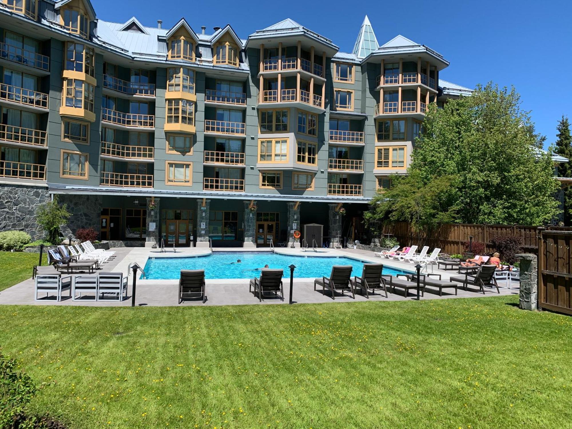 Spring Summer Special Cascade Lodge Suite Wifi 2 Hot Tubs Pool Gym Sauna Ski & Bike Storage Room Whistler Eksteriør billede